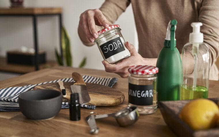 Bicarbonate de soude et vinaigre