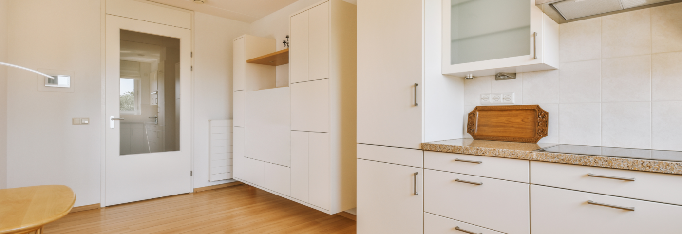 Comment gérer un départ précipité ou un abandon de logement